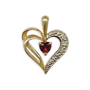 Pendant in 9k Yellow Gold