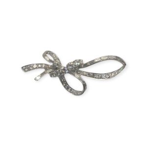 Diamond 3.79ct Brooch in Platinum