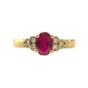 Quartz and Diamond 0.18cts Ring In 9K Yellow Gold