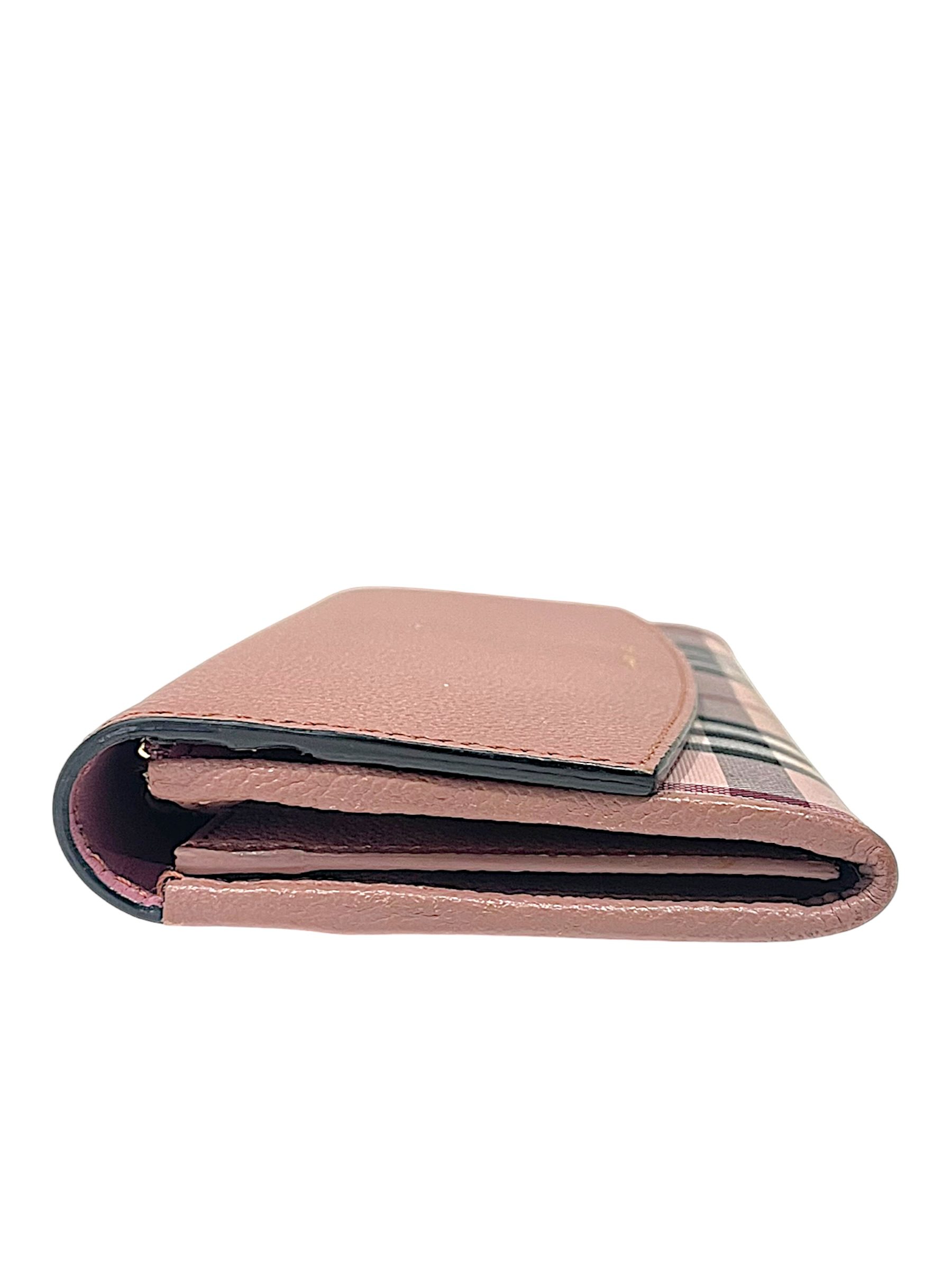 IMG_5354-Photoroom Burberry Porter Continental Wallet